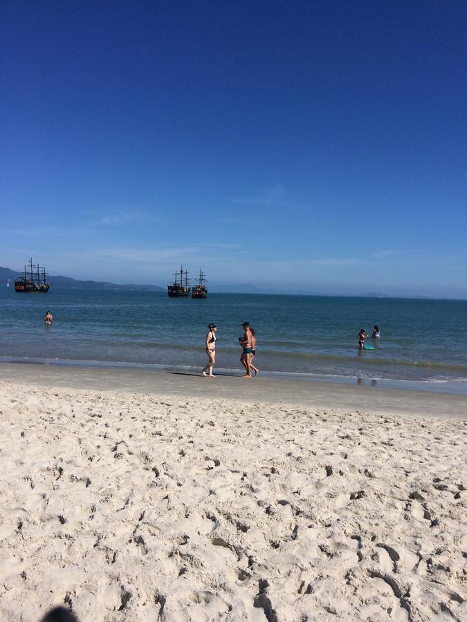 Lindo Apto, 50Metros Do Mar, Ideal Para Familias Florianópolis Екстериор снимка