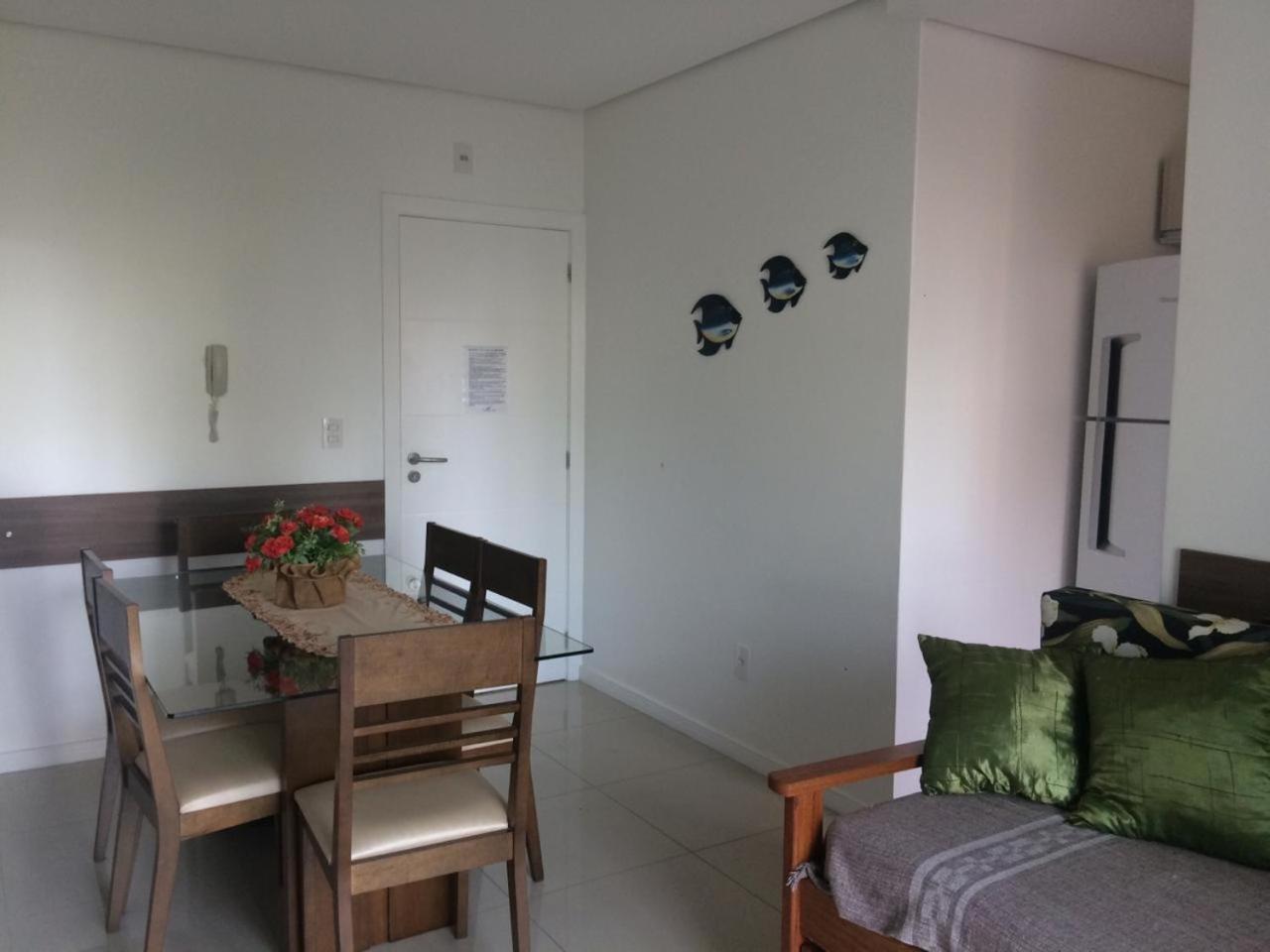 Lindo Apto, 50Metros Do Mar, Ideal Para Familias Florianópolis Екстериор снимка